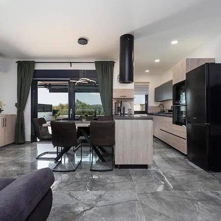 Blue Sky Zadarvillas Villa