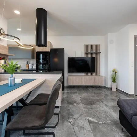 别墅 Blue Sky Zadarvillas