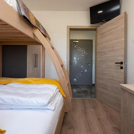 Blue Sky Zadarvillas Вилла *