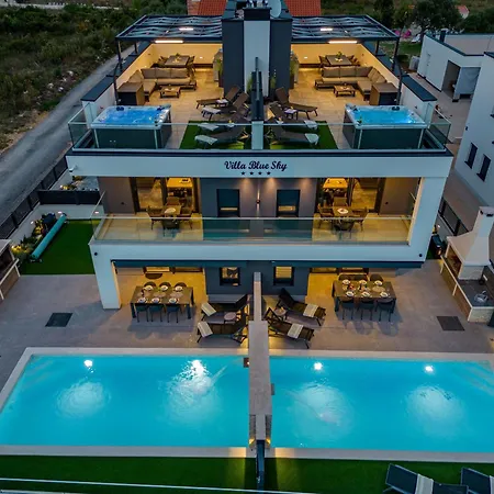 Blue Sky Zadarvillas ヴィラ *