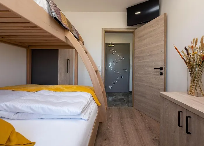 Blue Sky Zadarvillas 别墅 *