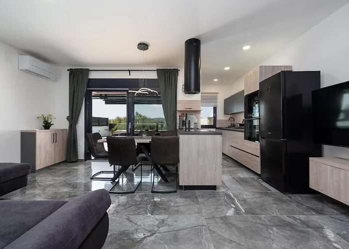 Blue Sky Zadarvillas Villa