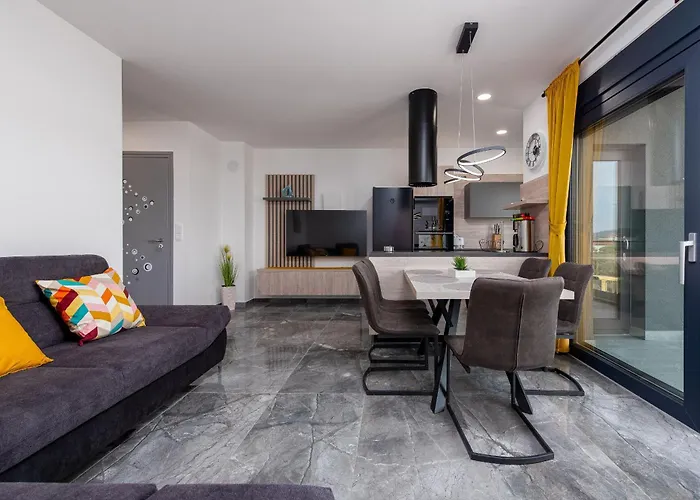 Blue Sky Zadarvillas * 图兰杰